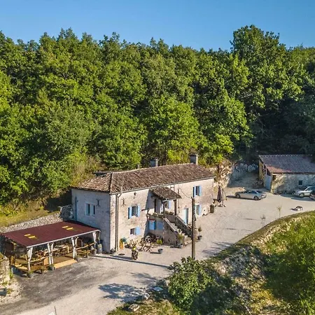 Las Pelenos * Montaigu-de-Quercy